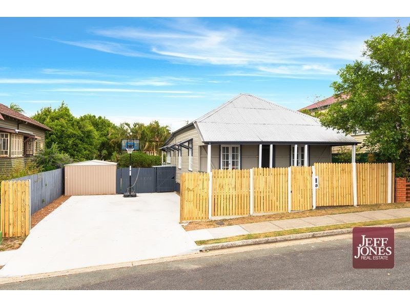 25 Herbert Street, Annerley QLD 4103