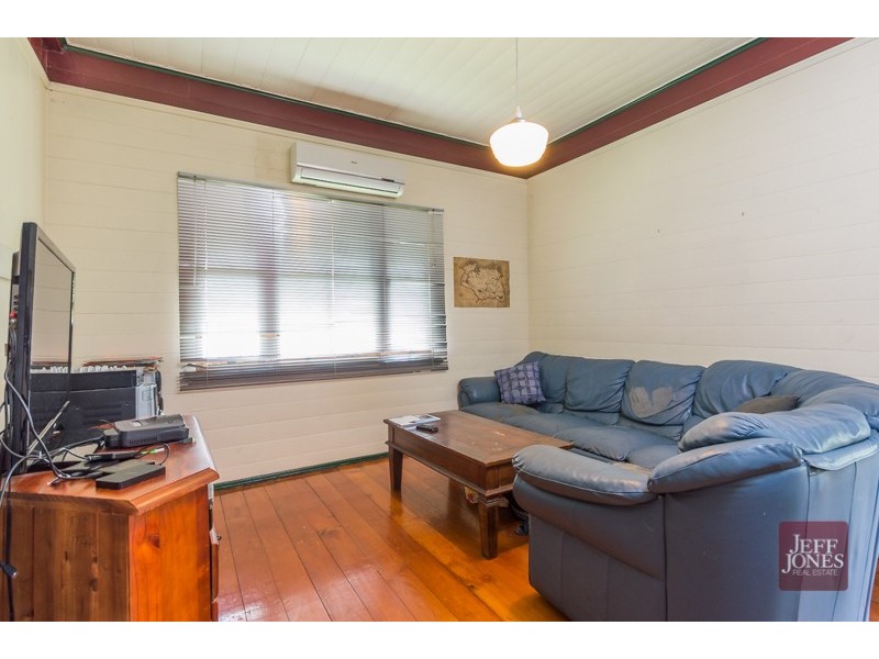 30 Leonard Street, Woolloongabba QLD 4102