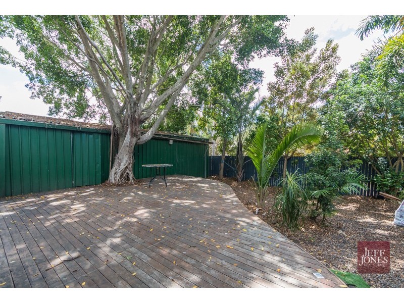 30 Leonard Street, Woolloongabba QLD 4102