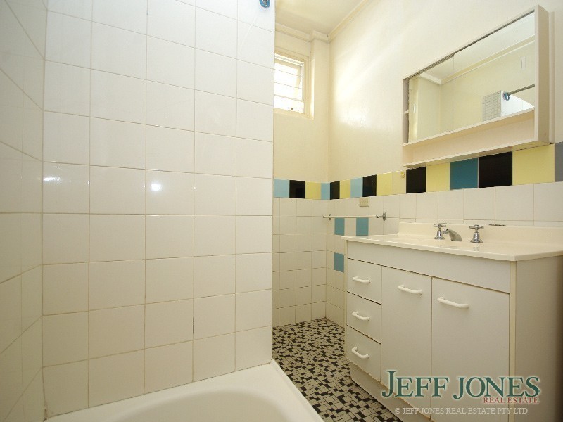 4/49 Rialto Street, Coorparoo QLD 4151