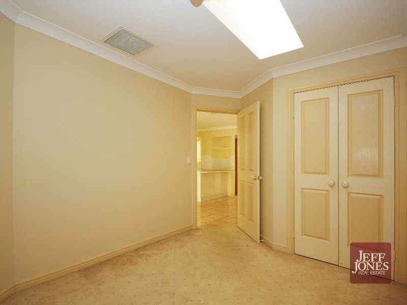 62 Nardie Street, Eight Mile Plains QLD 4113