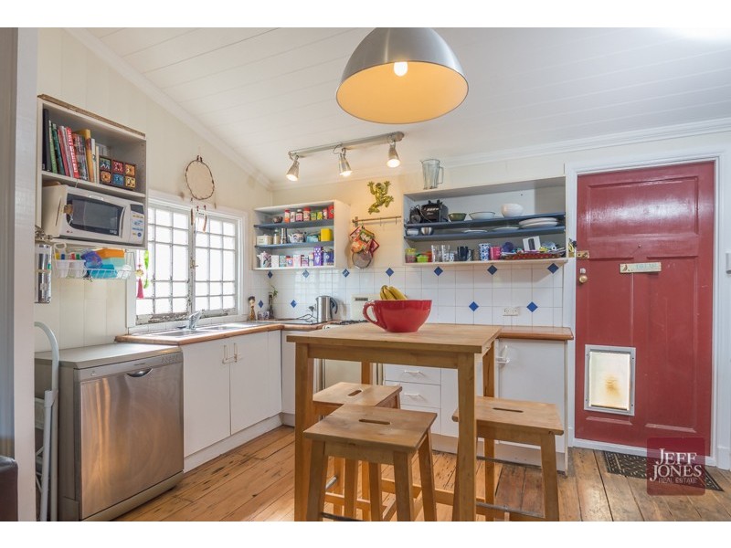 2 Glen Street, Highgate Hill QLD 4101