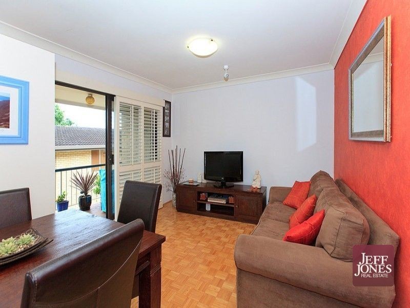 4/110 Pembroke Avenue, Coorparoo QLD 4151