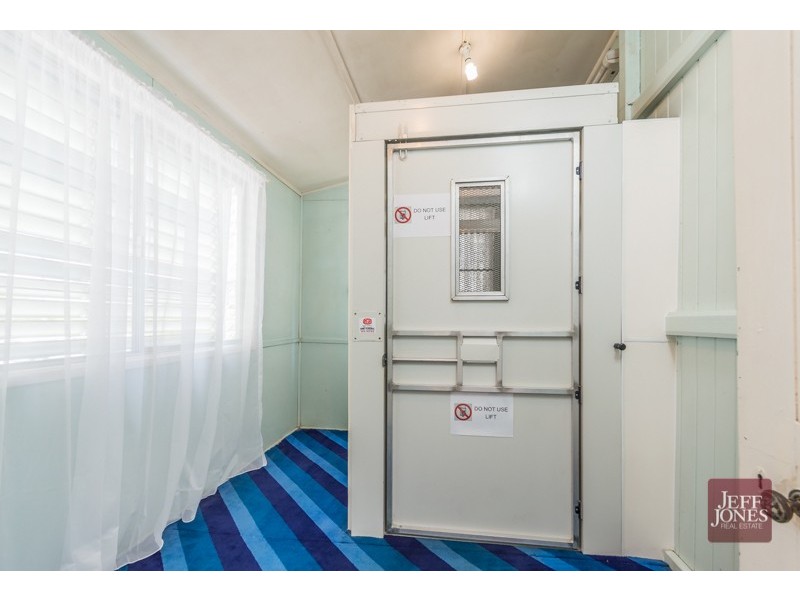 34 Salisbury Street, Woolloongabba QLD 4102