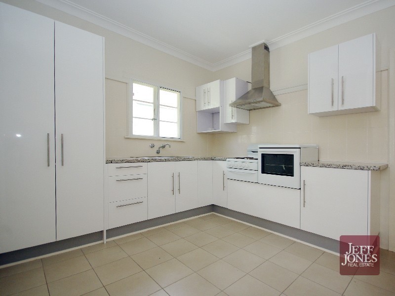 157 Juliette Street, Greenslopes QLD 4120