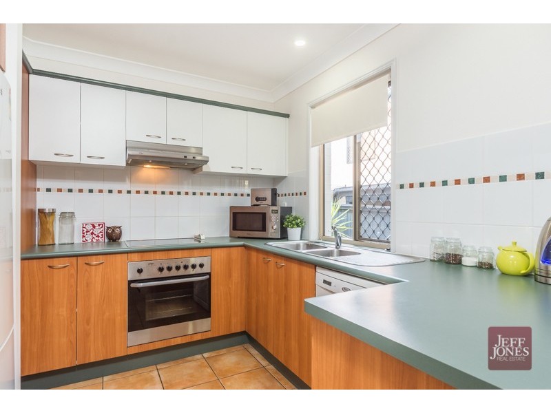 2/22 Park Lane, Yeerongpilly QLD 4105