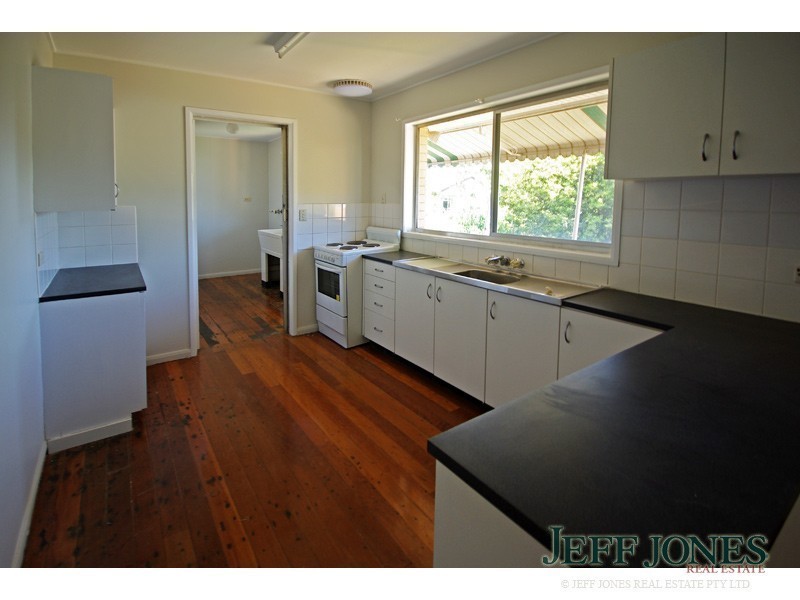 161 Fegen Drive, Moorooka QLD 4105