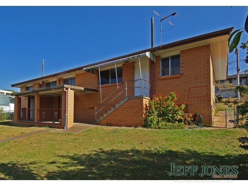 161 Fegen Drive, Moorooka QLD 4105
