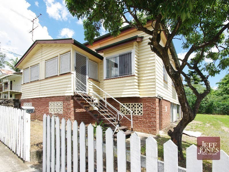 21 Mossgrove Street, Woolloongabba QLD 4102