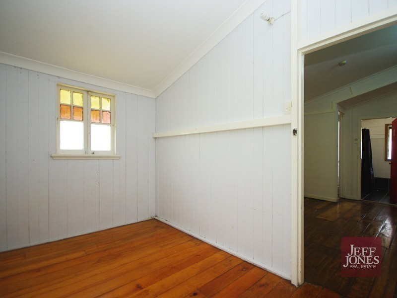 21 Mossgrove Street, Woolloongabba QLD 4102