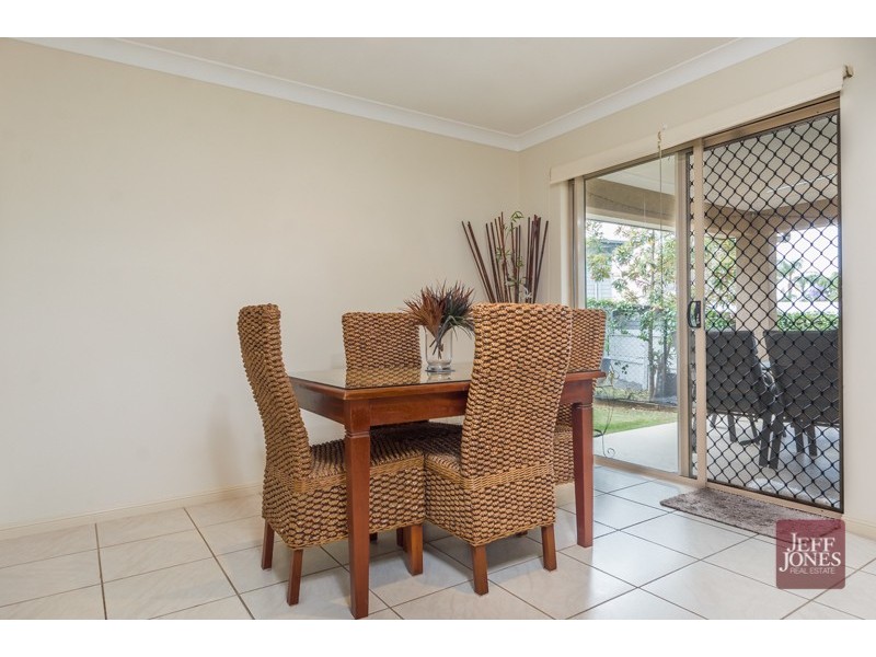 18 Servius Drive, Seven Hills QLD 4170