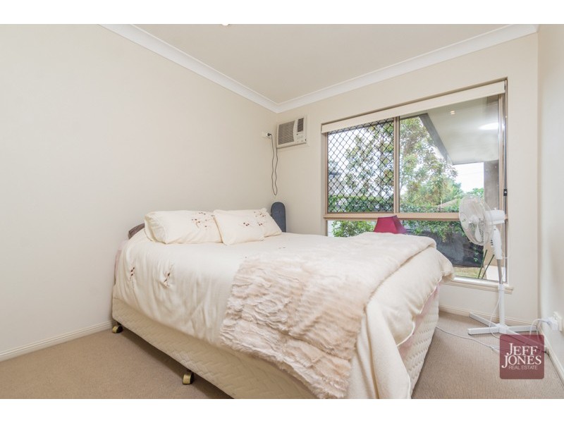 18 Servius Drive, Seven Hills QLD 4170