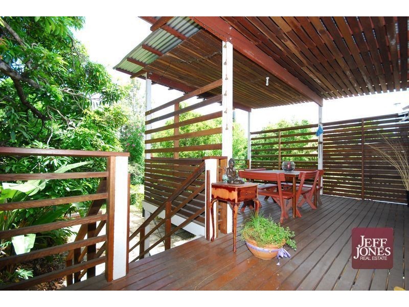 9 Abingdon Street, Woolloongabba QLD 4102