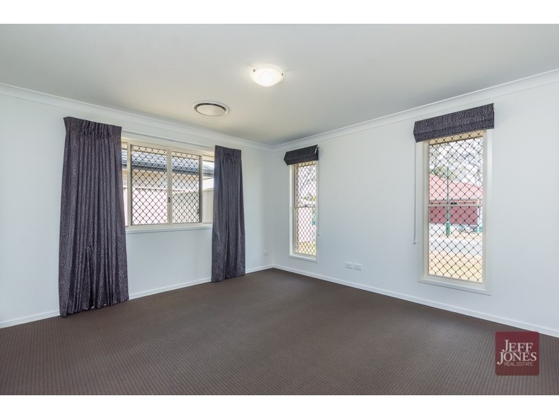 9 Stega Place, Wynnum QLD 4178