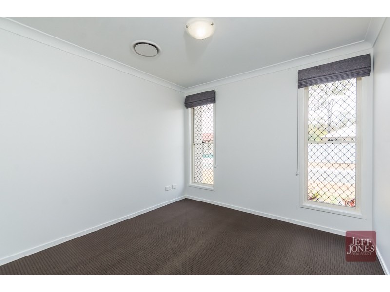 9 Stega Place, Wynnum QLD 4178