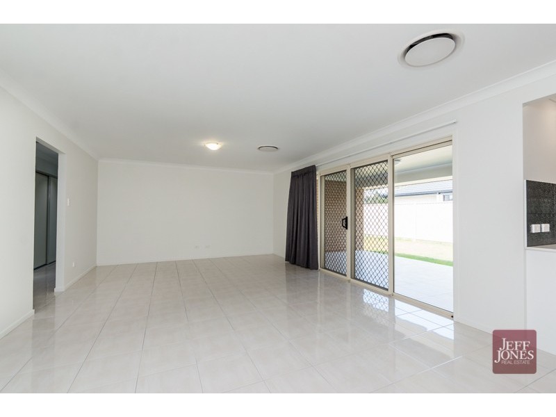 9 Stega Place, Wynnum QLD 4178