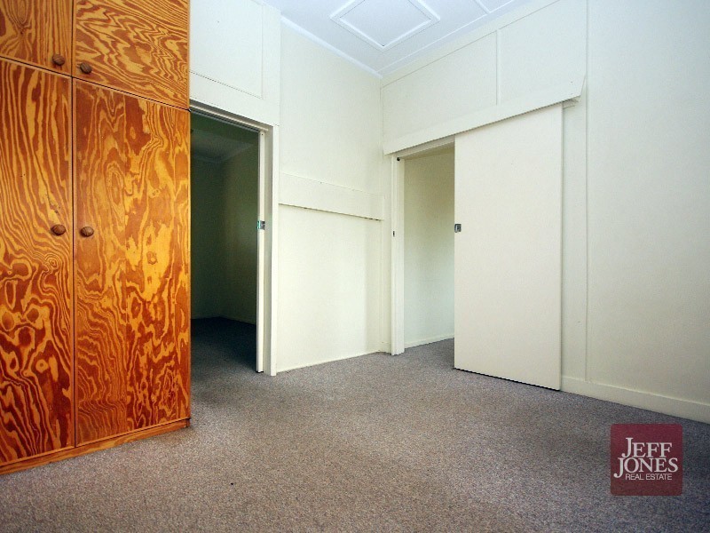 16 West Street, Highgate Hill QLD 4101