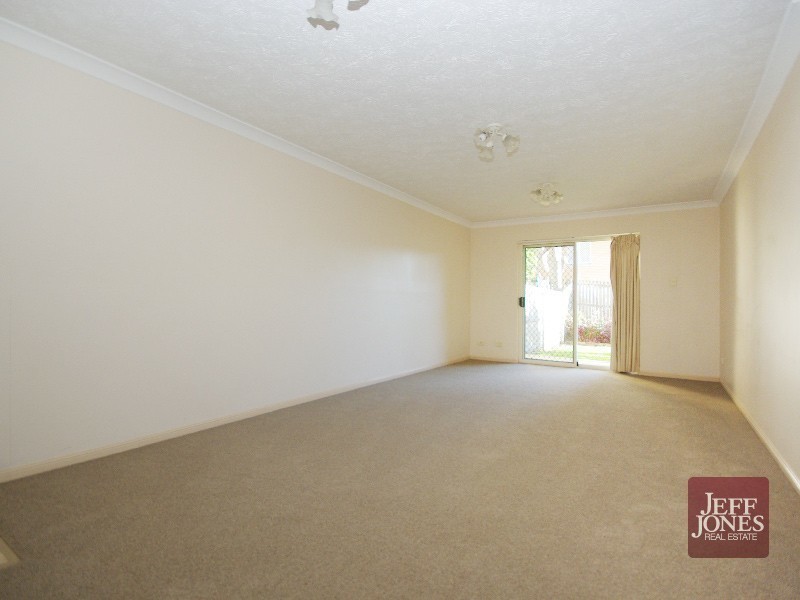 2/45 Macaulay Street, Coorparoo QLD 4151