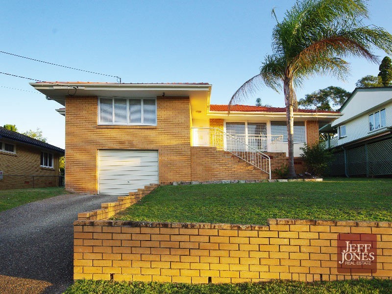 8 Dalgety Street, Mount Gravatt East QLD 4122