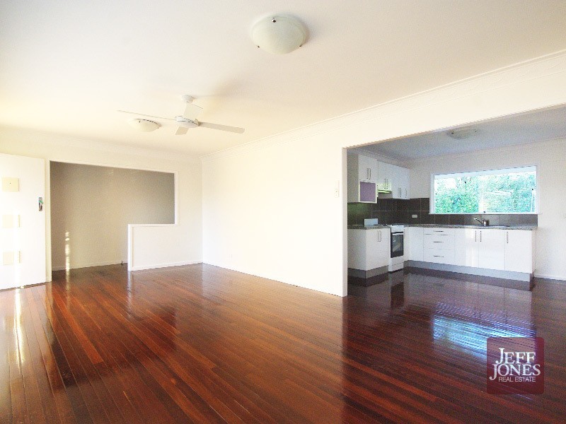 8 Dalgety Street, Mount Gravatt East QLD 4122