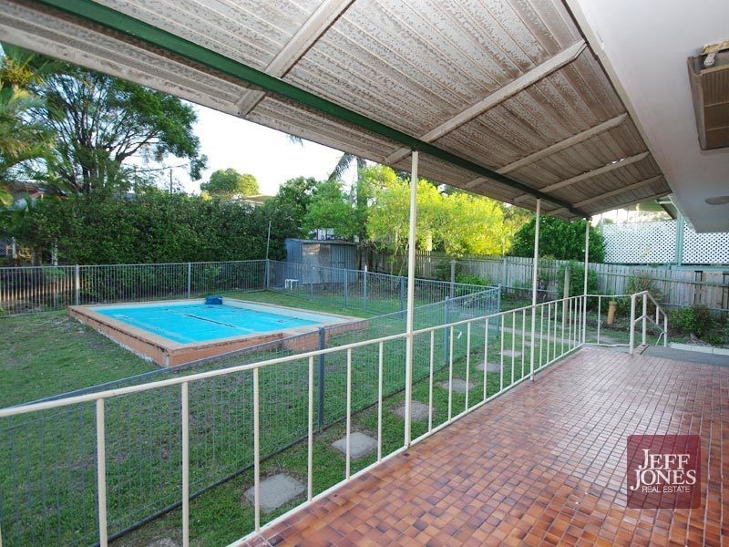 8 Dalgety Street, Mount Gravatt East QLD 4122