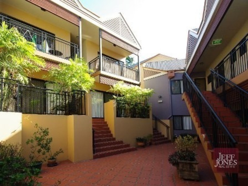 11/84 Lytton Road, East Brisbane QLD 4169