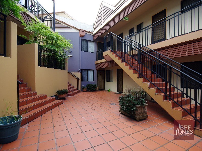11/84 Lytton Road, East Brisbane QLD 4169
