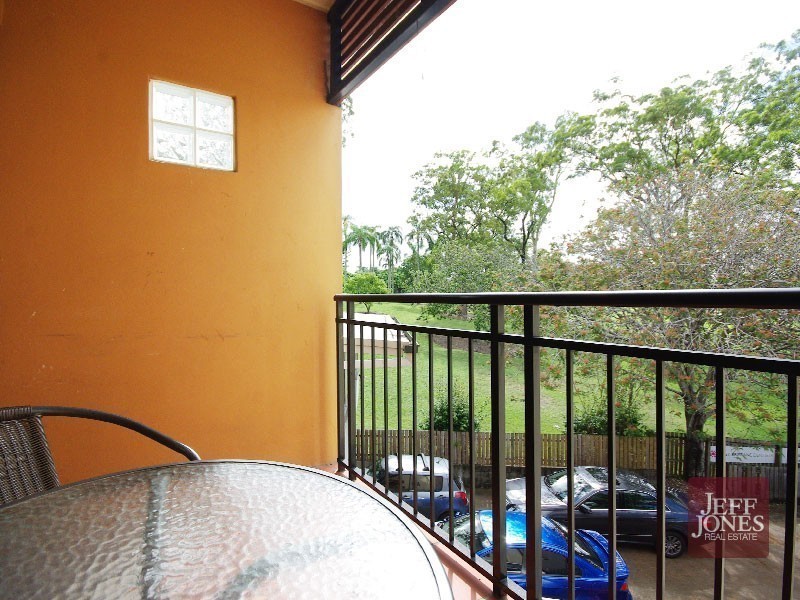 11/84 Lytton Road, East Brisbane QLD 4169