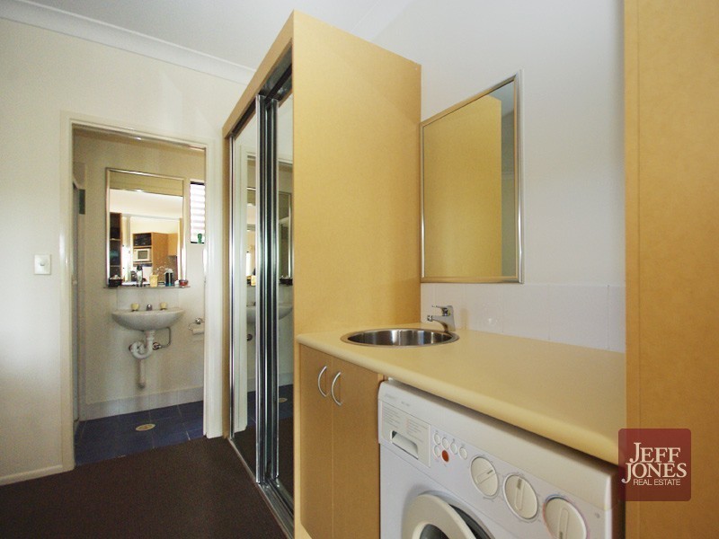 11/84 Lytton Road, East Brisbane QLD 4169