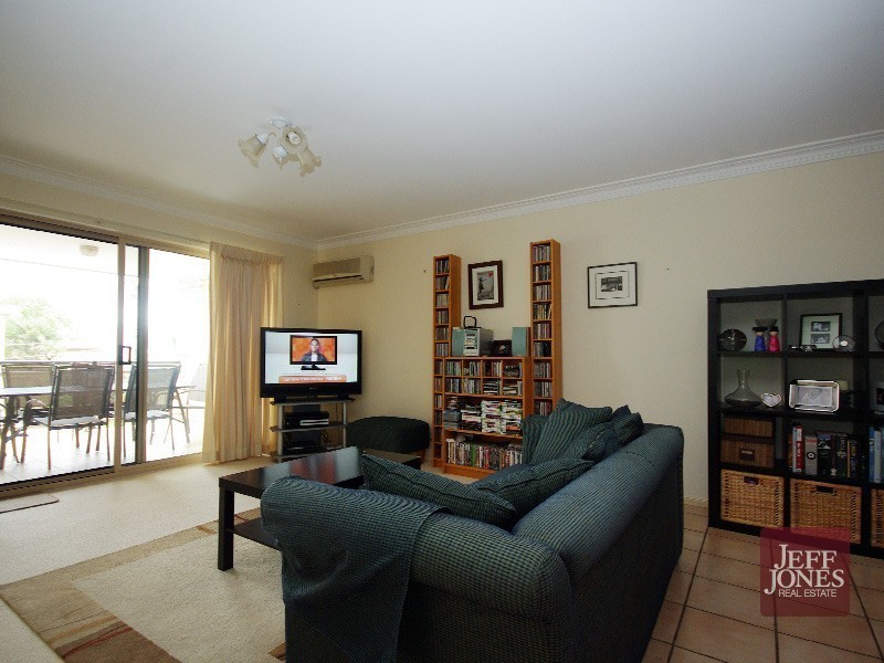3/27 Vine Street, Greenslopes QLD 4120