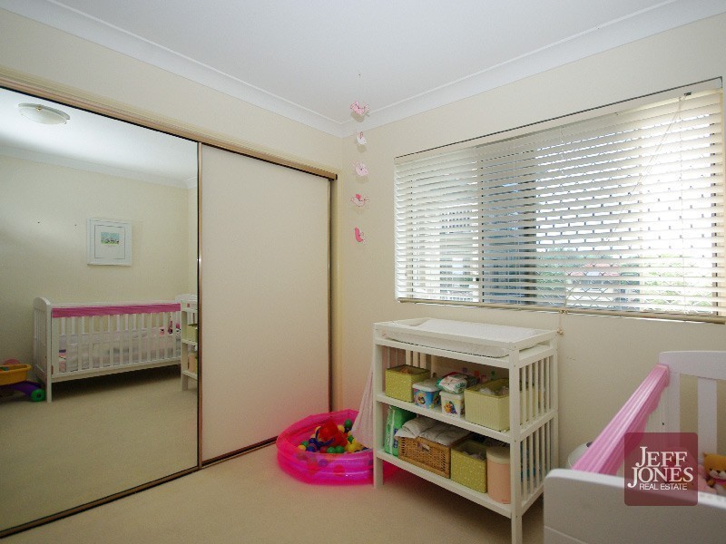 3/27 Vine Street, Greenslopes QLD 4120