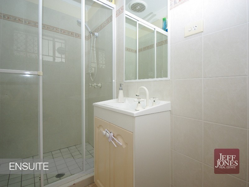 3/27 Vine Street, Greenslopes QLD 4120