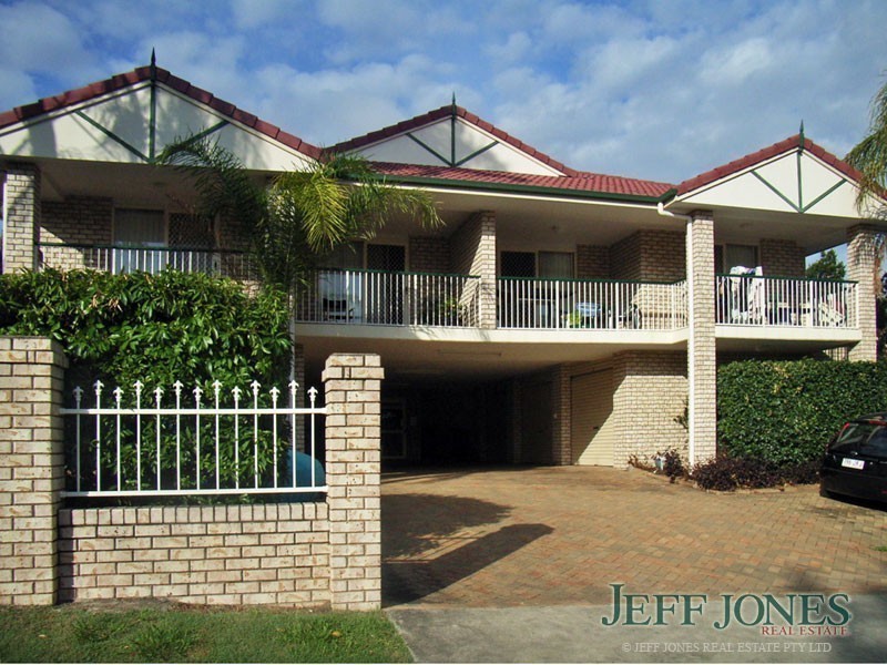 1/45 Macaulay Street, Coorparoo QLD 4151