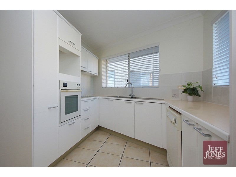 7/33 Kirkland Avenue, Coorparoo QLD 4151