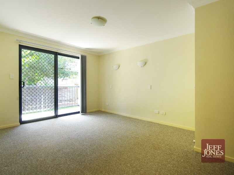 5/57 Sandford Street, St Lucia QLD 4067