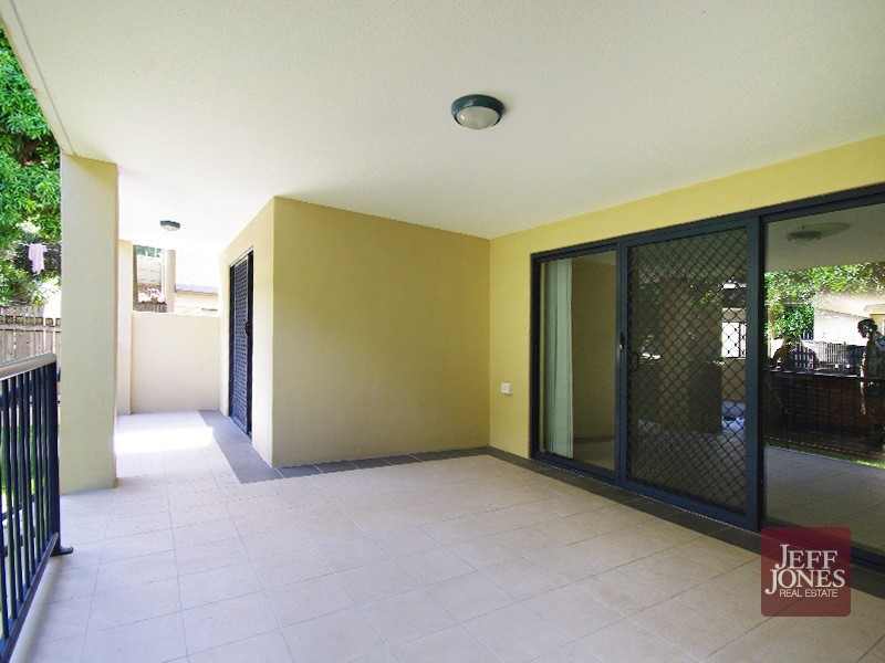 5/57 Sandford Street, St Lucia QLD 4067