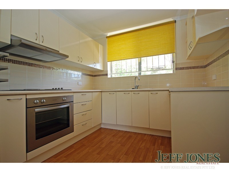 9/33 Dansie Street, Greenslopes QLD 4120