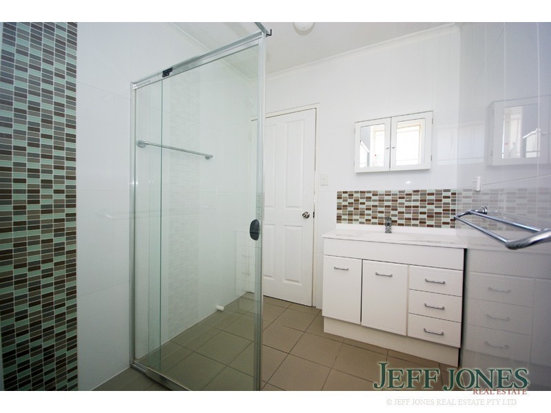 9/33 Dansie Street, Greenslopes QLD 4120