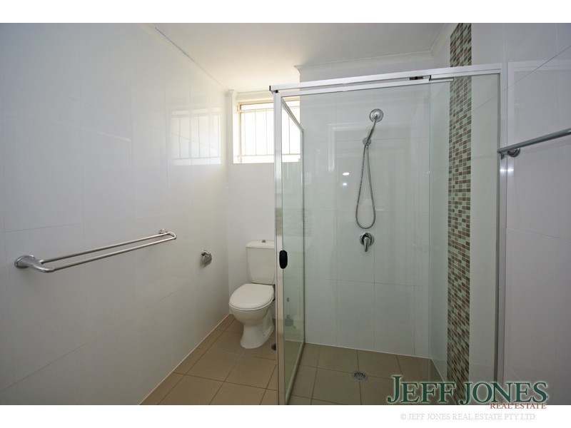 9/33 Dansie Street, Greenslopes QLD 4120