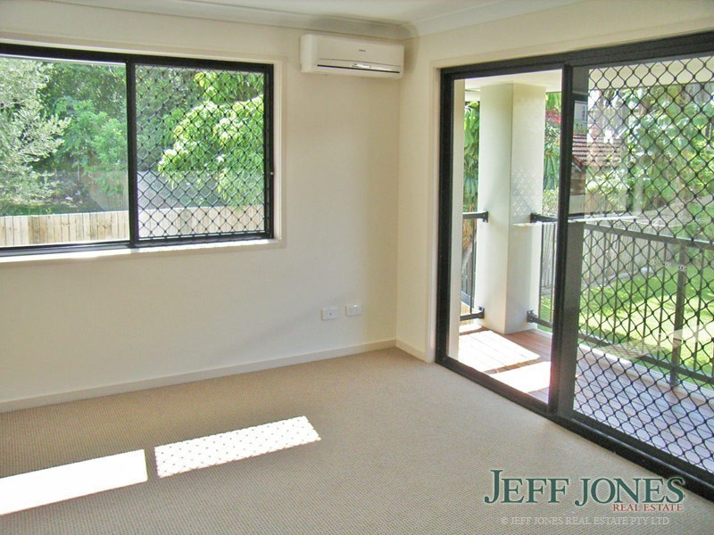 3/24 Kennington Road, Camp Hill QLD 4152