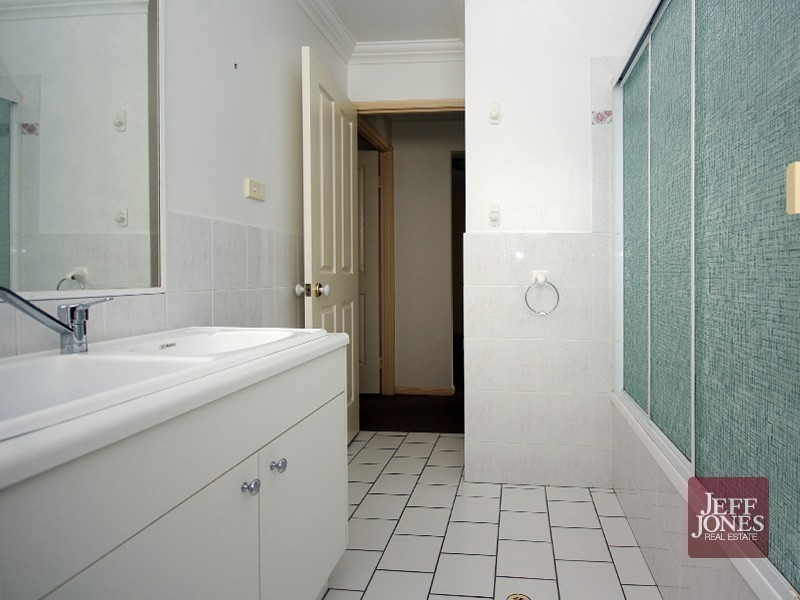 1/41 Rialto Street, Coorparoo QLD 4151