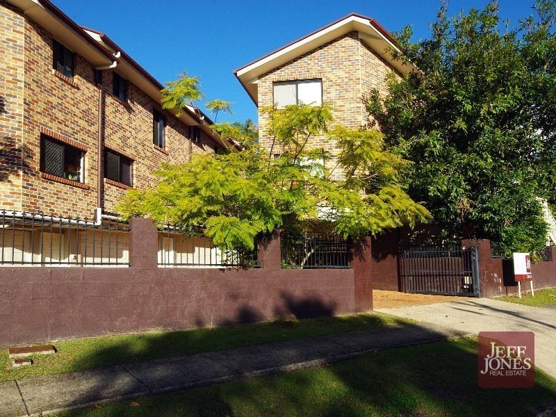 6/12 Newton Street, Coorparoo QLD 4151