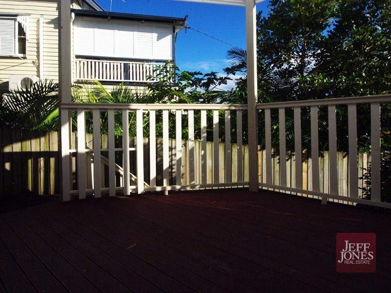 6/12 Newton Street, Coorparoo QLD 4151