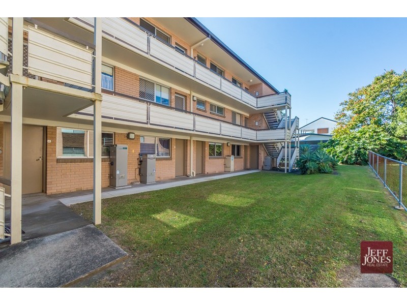 1/32 Galway Street, Greenslopes QLD 4120