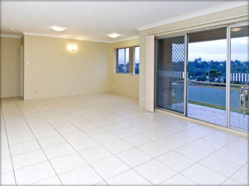 5/14 Crump Street, Holland Park West QLD 4121