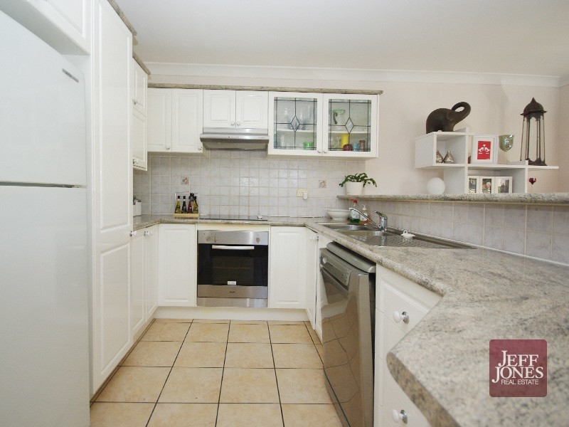 3/72 Earl Street, Greenslopes QLD 4120