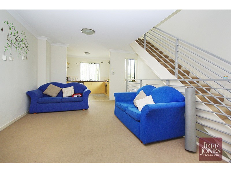 11/96 Marquis Street, Greenslopes QLD 4120