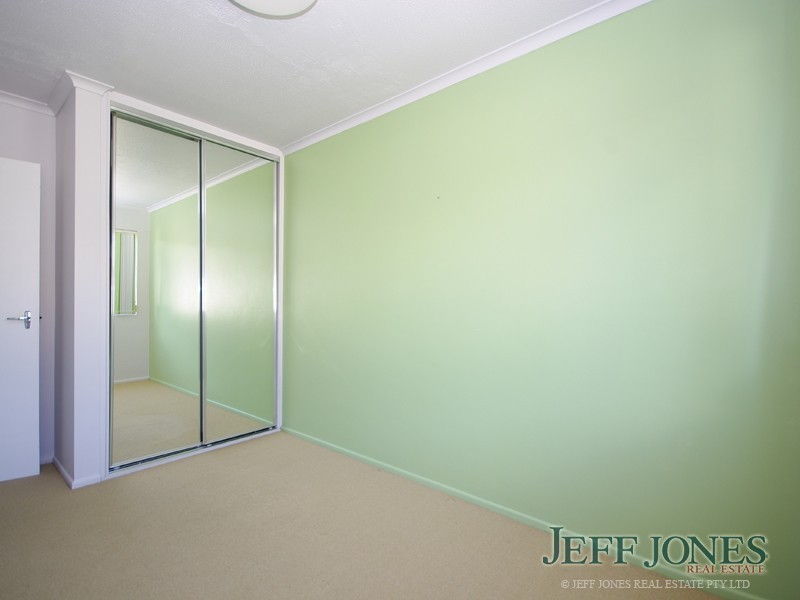 3/21 St Leonards Street, Coorparoo QLD 4151
