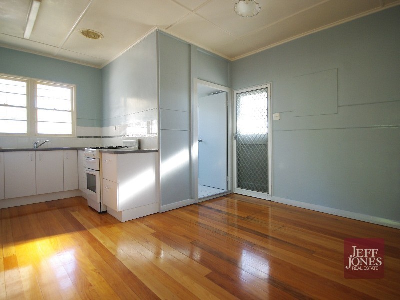 22 Gristock Street, Coorparoo QLD 4151