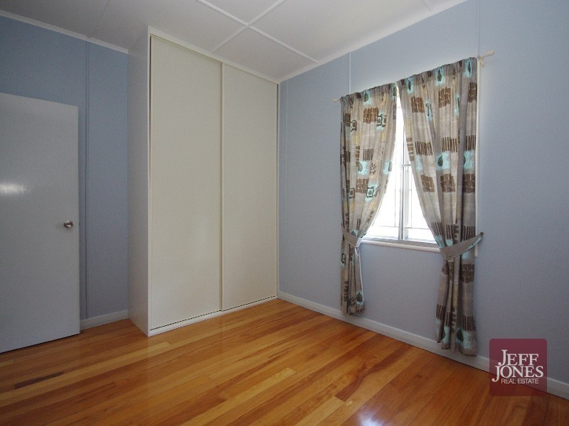 22 Gristock Street, Coorparoo QLD 4151